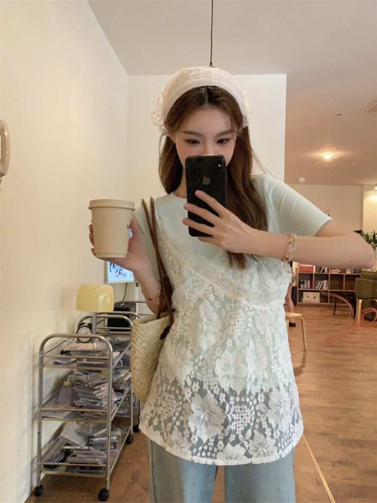 Korean Style Lace Camisole and Short Sleeve T-Shirt Two-Piece Set for Women