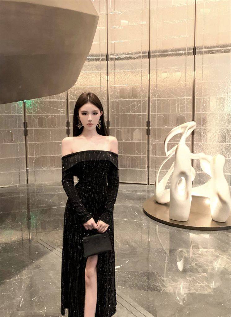 Elegant French Style Off-Shoulder Rhinestone Midi Dress for Party and Evening